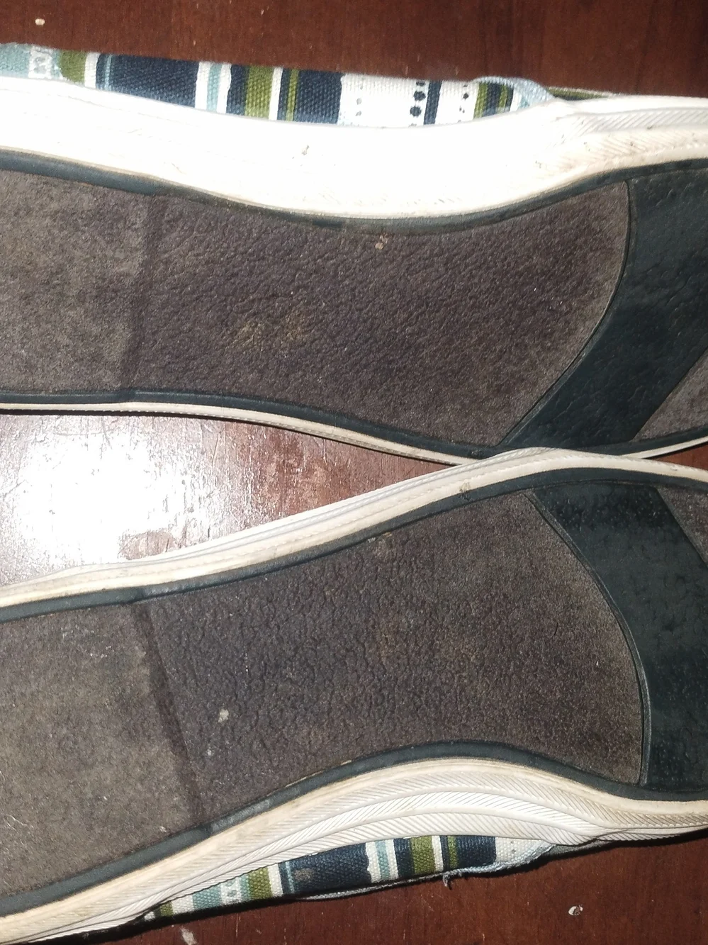 Keds Size 7.5 Slip On Sneakers Loafers
